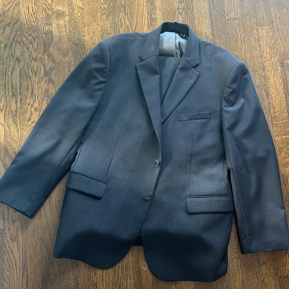 Suit set
